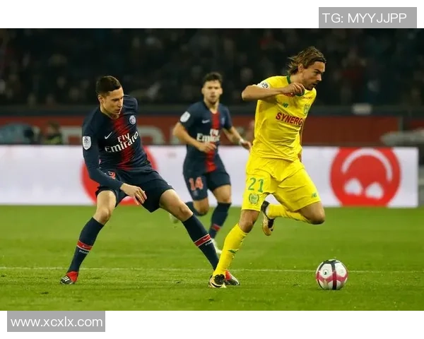 曼联对阵大巴黎精彩直播全程回顾及赛后分析